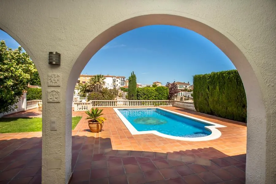 2005 Villa Freser al canal para 6 personas Empuriabrava