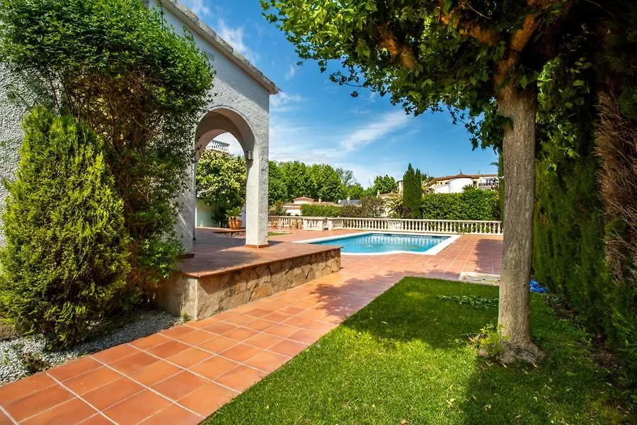 2005 Villa Freser al canal para 6 personas Empuriabrava Spagna