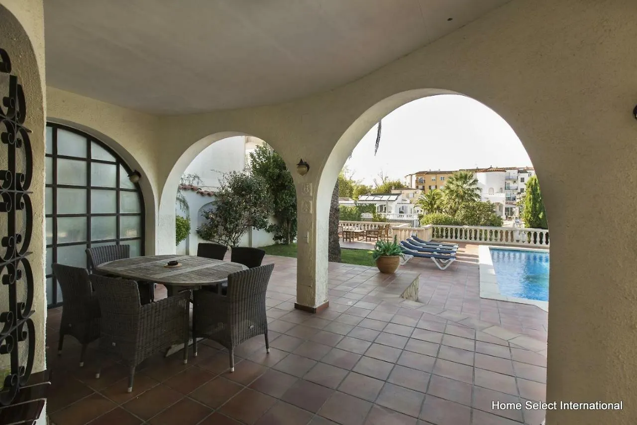 2005 Villa Freser al canal para 6 personas Empuriabrava